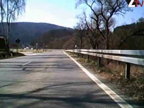 Motorrad-Hausstrecke rund um Wald