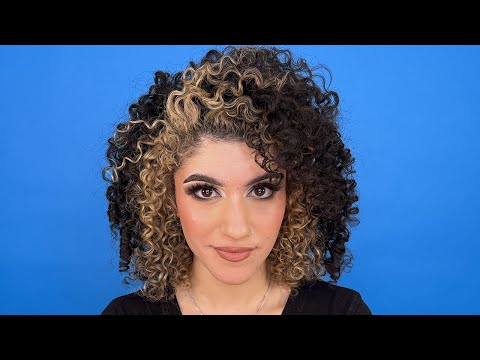 HOW TO: Styling Curly Hair
