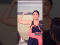 Mrunal Thakur Ne Dikhae Apne Biceps Mrunalthakur Body Bollywood Shorts Actress Fitness