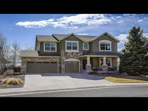 download lagu mp3 mp4 Adelia Tile, download lagu Adelia Tile gratis, unduh video klip Adelia Tile