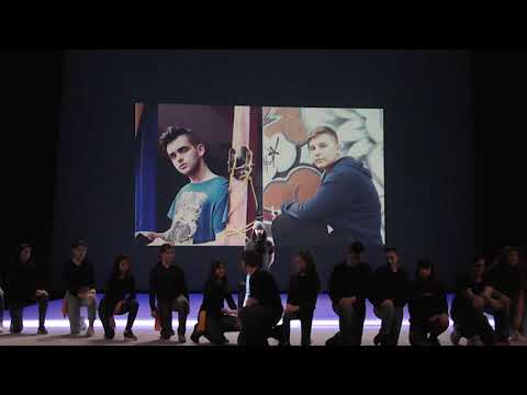 Χαρακτηριστικό παράδειγμα σύμπραξης σχολείων μέσα από θεατροπαιδαγωγική δράση: Θεατροπαιδαγωγικό πρόγραμμα&nbsp;#odysseia με τη βοήθεια της θεατρικής ομάδας του [[#Μικρού Βορρά#]].