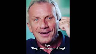 Legendary move by Joe Montana 🤣☎️ (via @nflfilms) #shorts