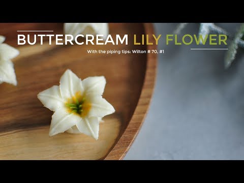 Buttercream Lily Flower Piping Tutorial - Cách bắt hoa loa kèn/ hoa ly từ kem bơ