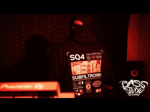 Garage Sessions # 14 | SUBFILTRONIK | RIDDIM