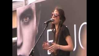 Christina Perri - A thousand years (TentCity 2012)