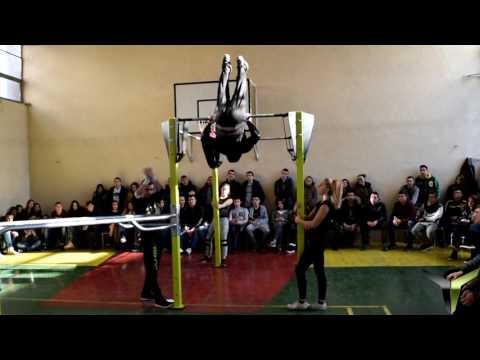 TITAN FITNESS - Street Workout - Pernik Show