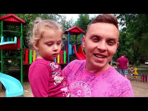 TIPURI de PARINTI  la TERENUL de JOACA !