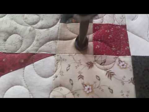 Loop and leaf fill/meander Gammill Longarm Quilting hand guided free motion