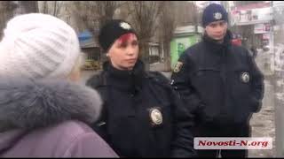 На площади Победы в Николаеве мужчина проводил пикет