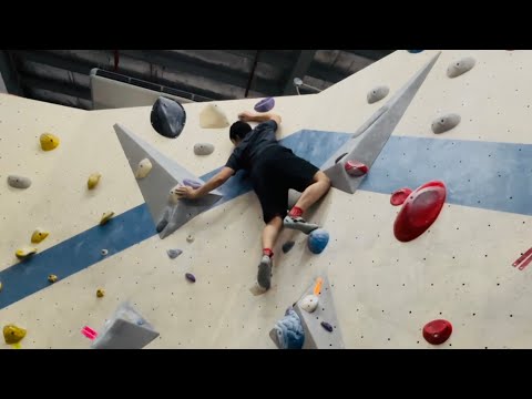 🔵 V4 Boulder - flexibility checks on slabs
