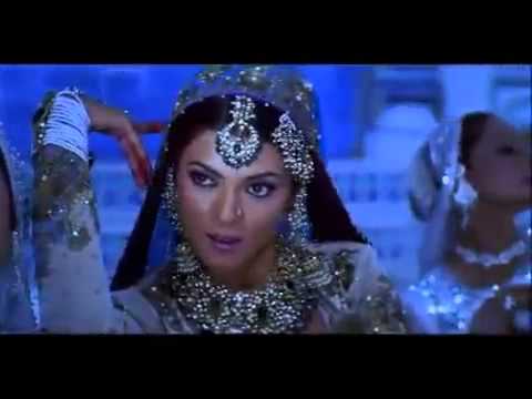 Dancing in the court   film Kisna 2006