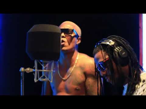 Akim ft Chamaco - Mas cabrón que yo (PREVIEW)