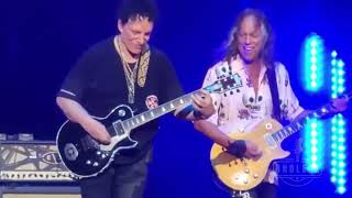 Neal Schon ft Kirk Hammet | Wheel in The Sky &amp; Enter Sandman medley | Honolulu, Hawaii 10/6/22