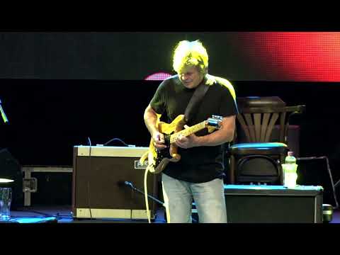 SUGAR BEE feat Vlada Maričić - Negde Daleko (Pop Mašina)