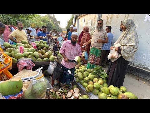 Amazing Coconut Cutting Skills - 2000 Coconut Sold Everyday  - Street Food Bangladesh