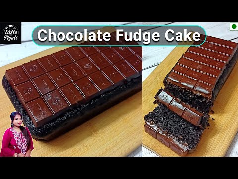 Chocolate Fudge Cake | Triple Chocolate Cake | Eggless Chocolate Spoge Recipe | Chocolate Bar Cake