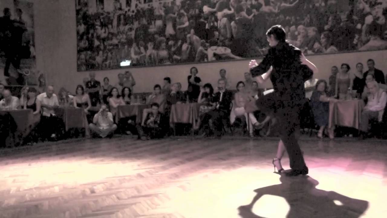 Milena Plebs y David Palo en El Salon Canning March 16, 2012 - 04