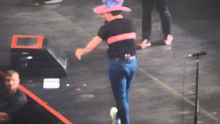 Green Day - King for a Day/Shout/Stand by Me/Satisfaction/Hey Jude, Patriot Center, 4/4/13