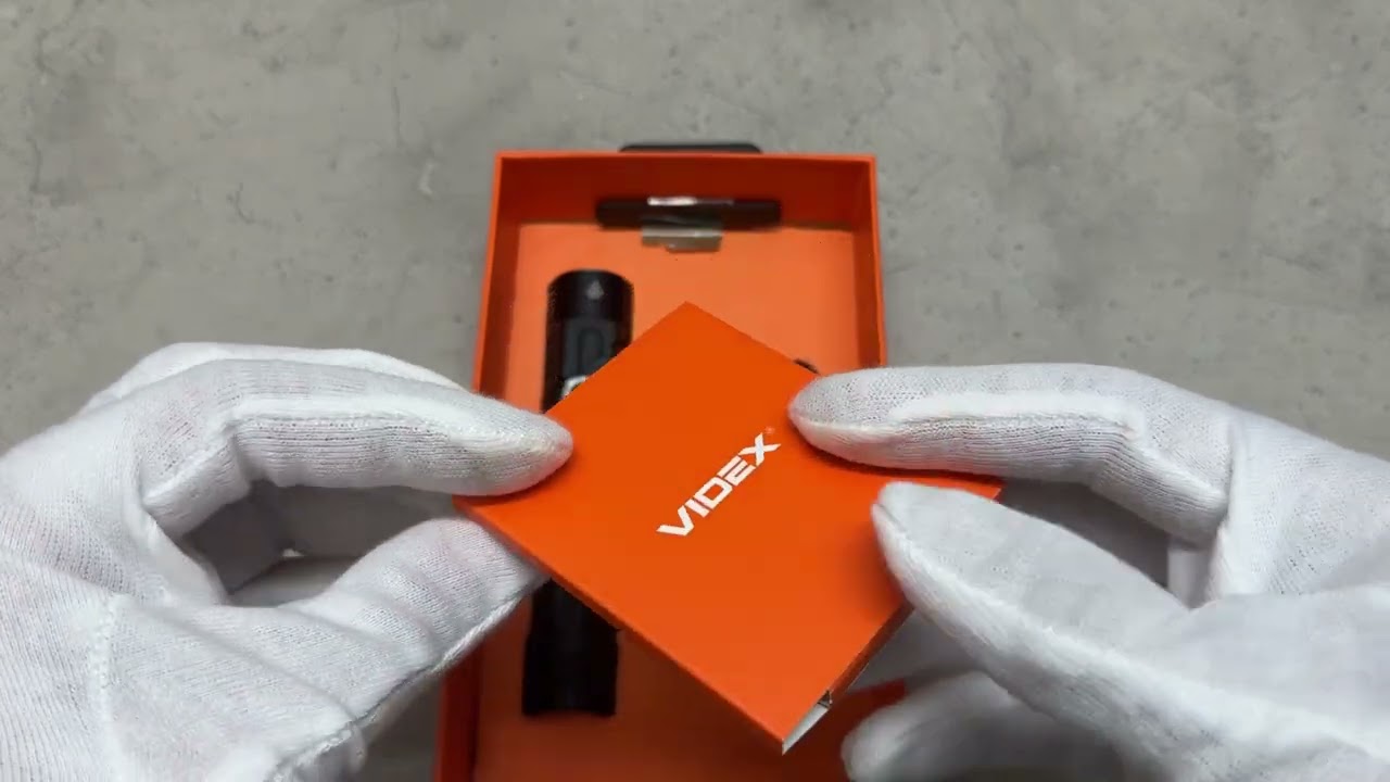 Фонарик портативный светодиодный VIDEX 1200Lm 5000K (VLF-A105RH)