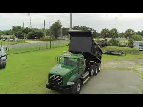 2010 Mack GU813 Dump Truck