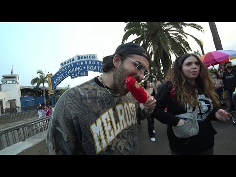 HasanAbi September 27, 2021 – SHITCAMP: Going to Santa Monica Pier, Scavenger Hunt vs XQC!