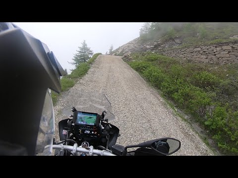 Mit der BMW R 1250 GS offroad zum Colle delle Finestre