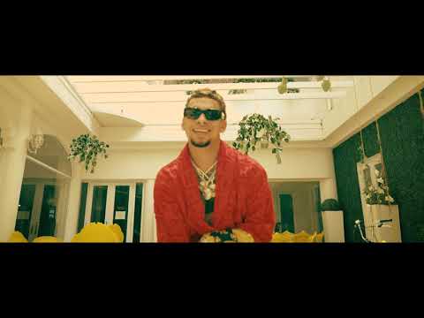 Video thumbnail for Versace