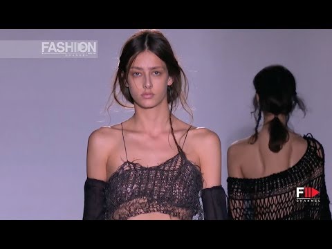 113 MAISON Fall 2019 2020 Barcelona 080 - Fashion Channel