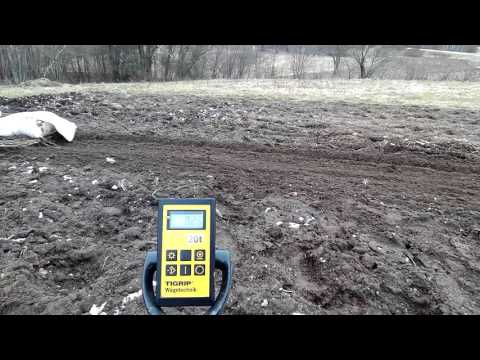 Balajaus jėgos matavimas dinamometru.