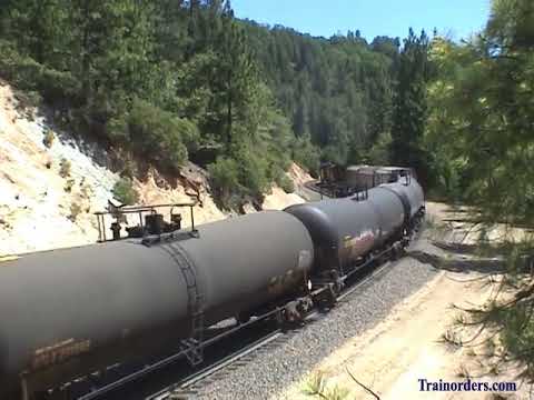 Classic Railroad Series 1010 - UP 1983 East On Donner With Horny Hogger, 5/2007