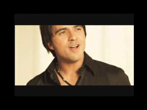 LUIS FONSI EN LIMA 19 DE JULIO 2013 SALUDOS