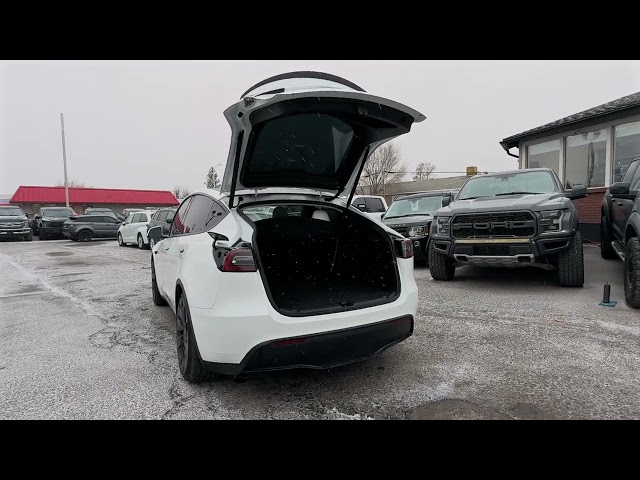 2024 TESLA MODEL Y SUV DUAL AC ELECTRIC MOTORS PERFORMANCE SPORT UTILITY 4D