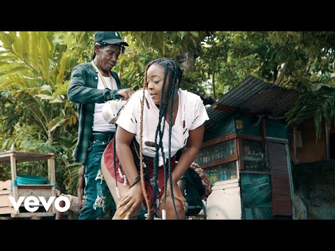 Kalado - Tight Middle Gyal (Official Music Video) ft. Bawda Cat