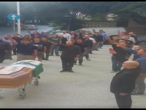 Saluto romano e vessillo fascista al funerale del professor Giampiero Todini