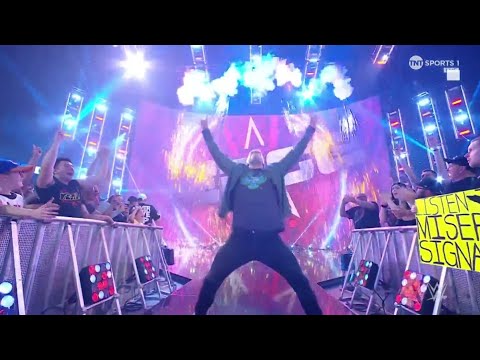 Edge Entrance – WWE Smackdown 8/11/23