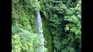 preview picture of video 'Zipline and Rappel, La Fortuna Waterfall Costa Rica 2013'