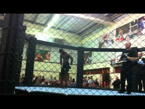 Redmond Vs HENRY.MOV