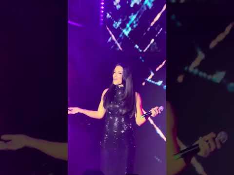 Ioulia Kallimani - 7:7 & Na Ti Xerese | Live Performance at Tokyo Theater Athens