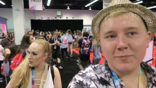 Wandering the Creator Lounges VIDCON 2017