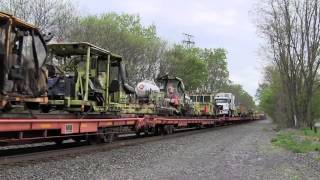 preview picture of video '[HD] CSX Work Train at Guy Park, Amsterdam, NY'