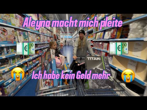 Aleyna spends €1000 at smystoys 😱💵 l Annamiltina