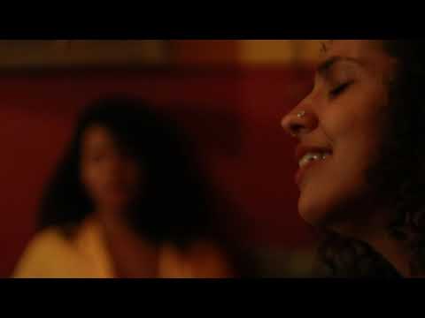 Salve a Rainha do Mar - Josii Yakecan e Andrea Cathala