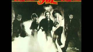 Girl - Ice In The Blood