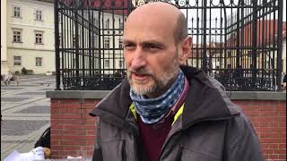 VIDEO FOTO Protestul împotriva restricțiilor la Sibiu, un eșec - Participanți foarte puțini 5 video