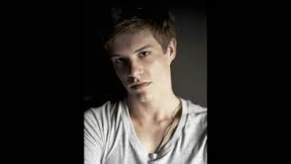 Let&#39;s Run Away (Xavier Samuel Video)