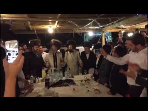 Simchas Beis Hashoeva With Mezhibuzer & Rachov Rebbe's
