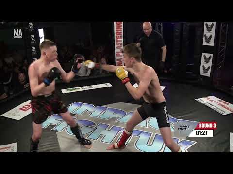 Beau DOSKI va Mason BOOTH