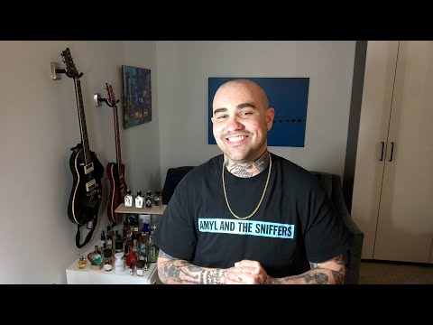 Marlou Carnicure Review | Interesting/Unique! Animalic/Sweet, Flowers Growing in Compost? | Unisex