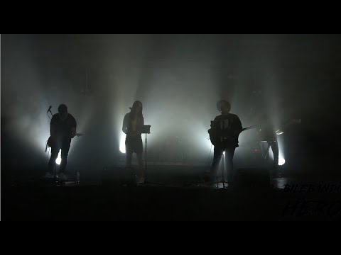 Don't Stop Believin' - Journey - LIVE COVER - HERO feat. Ella Tepponen