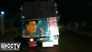 Download lagu TRUK OLENG CCTV TUBAN SELATAN mp3 Download lagu TRUK OLENG CCTV TUBAN SELATAN mp3